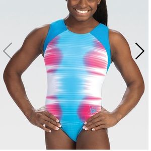 Heat of the Moment T-Back leotard 💙